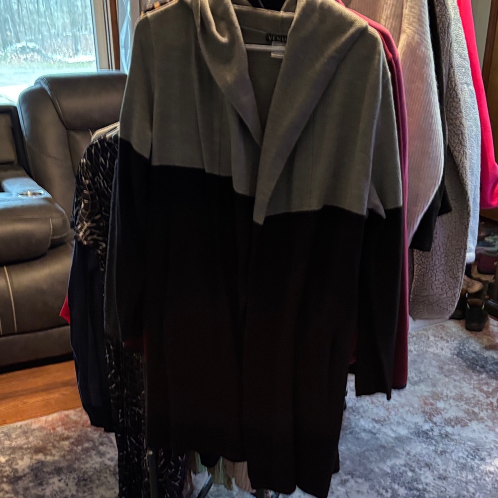 VENUS Gray and Black Cowl Neck Sweater